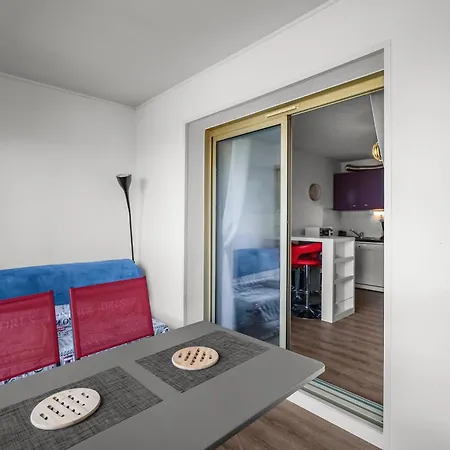 Apartment T2 Dans Arboree Six-Fours-les-Plages